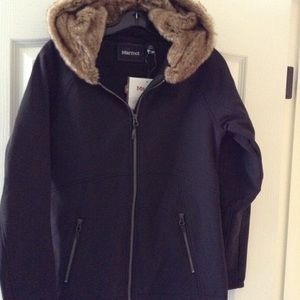 MARMOT - Davos Softshell Jacket W/ Faux Fur Hood